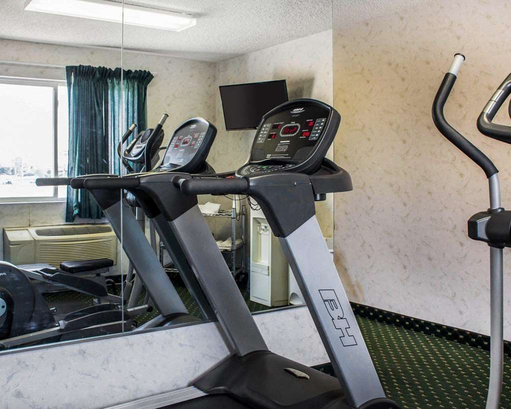 Inn Clarion I-40 Route 66 2*